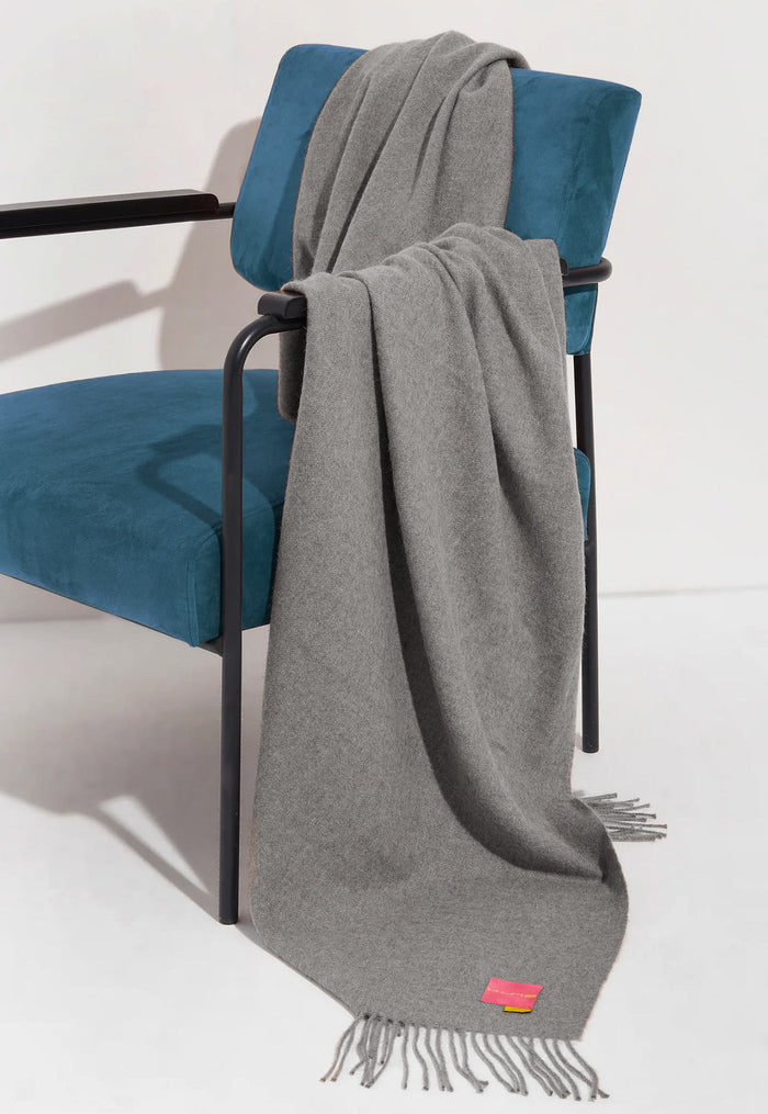 Jet Blanket Gray